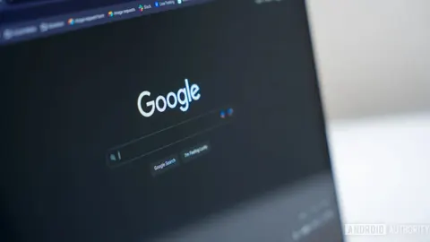 Google експериментує з новим дизайном пошуку: кнопку можуть замінити