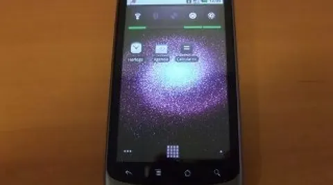 Google представив Nexus One — конкурента iPhone на Android 2.1