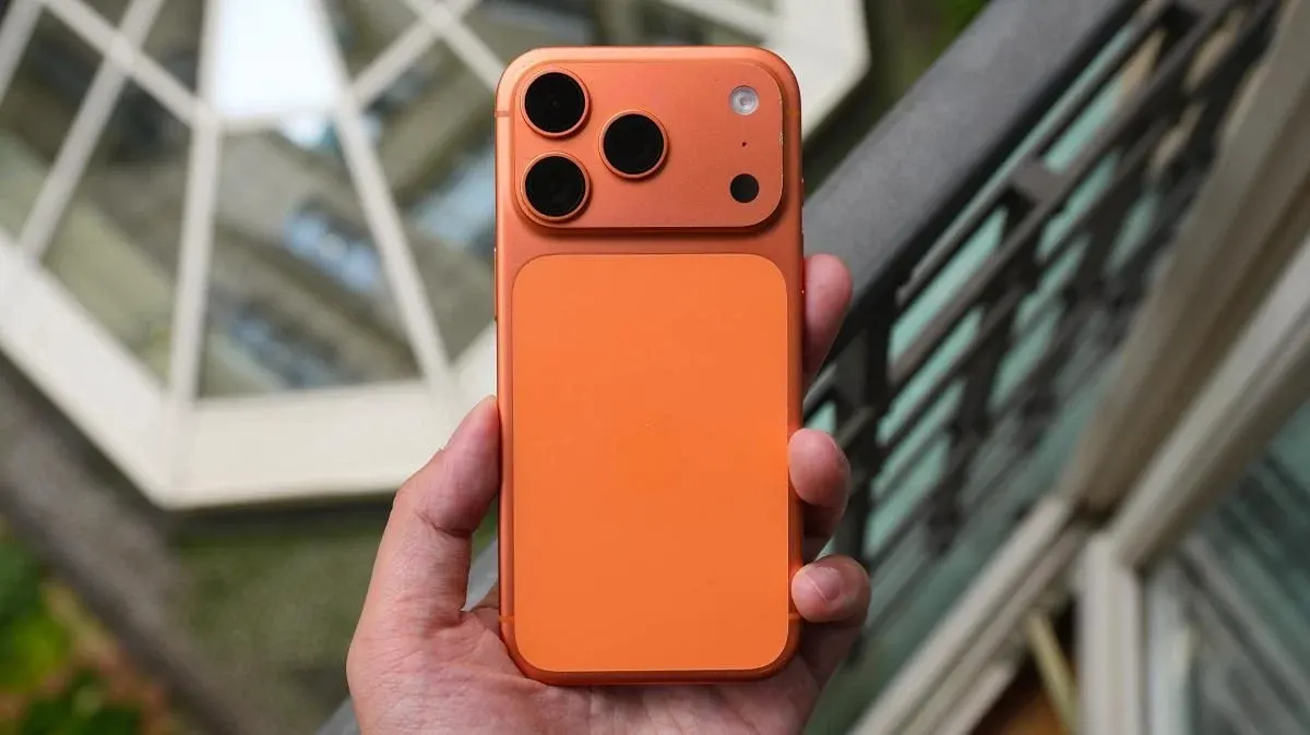 iPhone 17 Pro без чохла: рік експлуатації показав слабкі місця корпусу