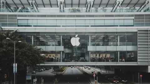 Apple об'єднала iCloud+, TV+ та Arcade: в Україні пакет коштує близько 1 долара