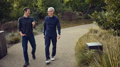 Джон Тернус очолить Apple: що означає зміна CEO для компанії
