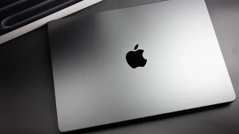 Apple оновить Mac восени 2026: OLED-дисплеї та сенсорні екрани