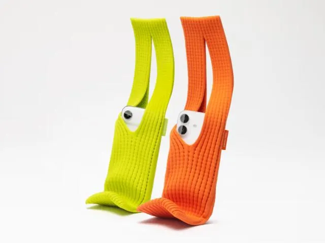 Apple та Issey Miyake випустили 3D-в’язаний чохол для iPhone
