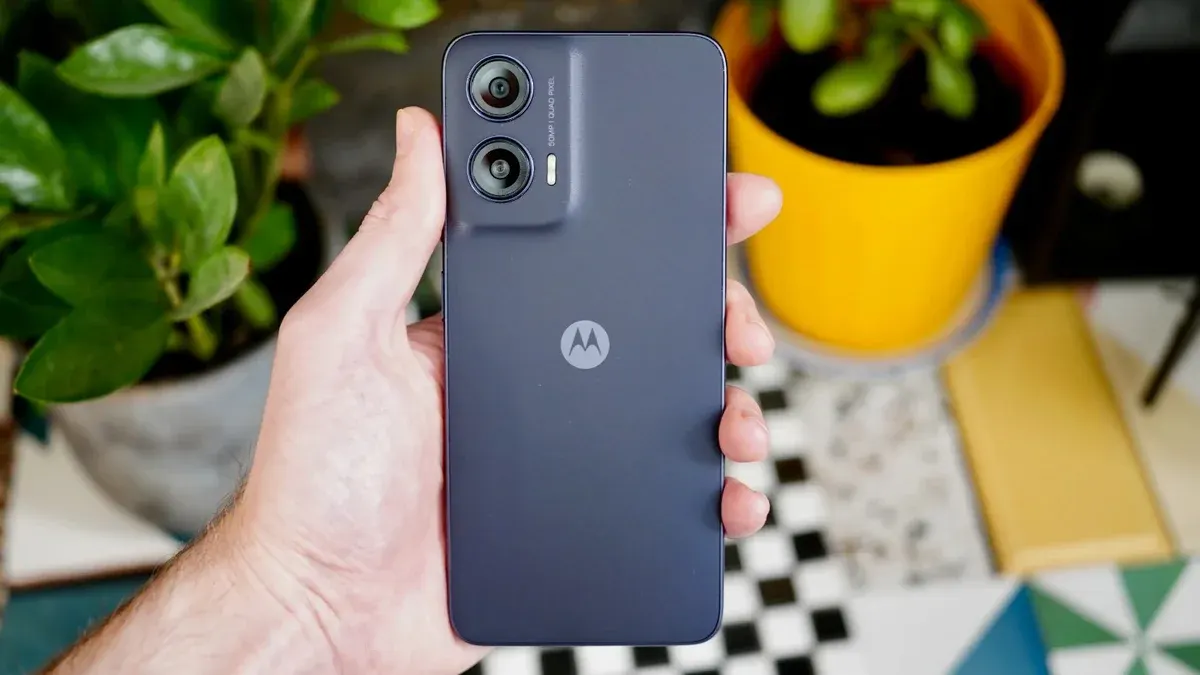 Xiaomi, Motorola та TCL: найгірша підтримка ПЗ серед Android-смартфонів