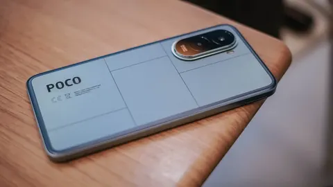 Бюджетні смартфони з акумуляторами на 7000+ мА·год: що пропонують Xiaomi, Honor 