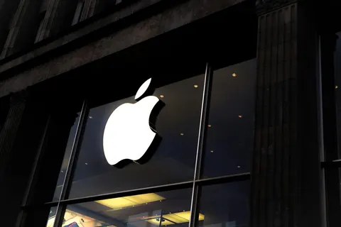 Apple купує чеську PlasmaSolve для посилення виробництва iPhone