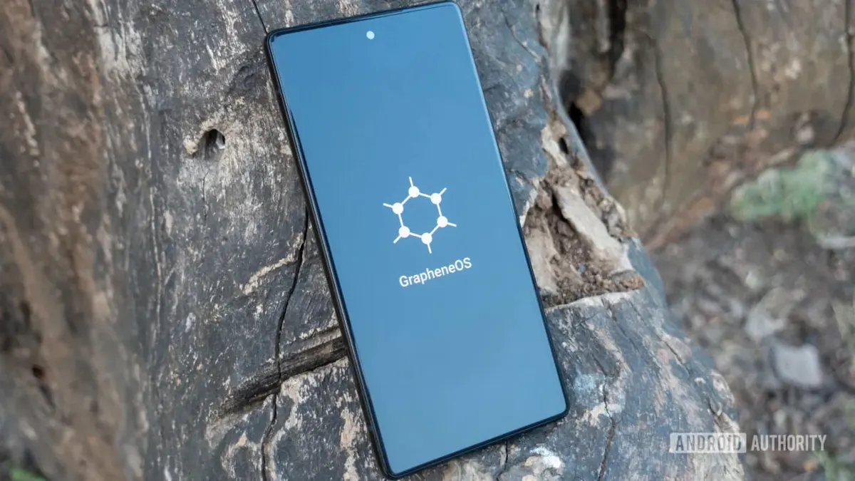 Motorola з GrapheneOS: ціна буде вищою за Pixel — що відомо