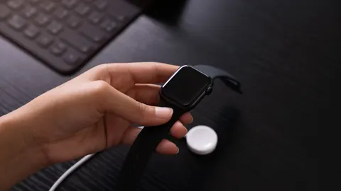 Apple переосмислює Apple Watch: можливі моделі без екрана