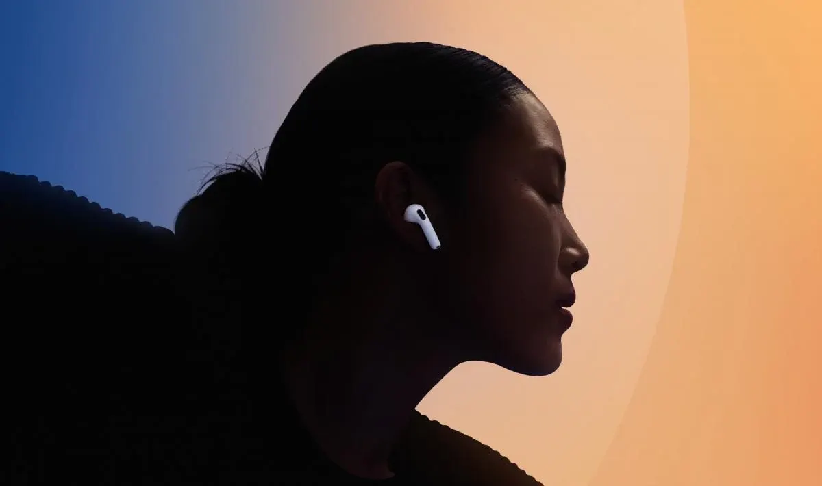 AirPods 5: Apple готує дві версії та прем'єру 9 вересня