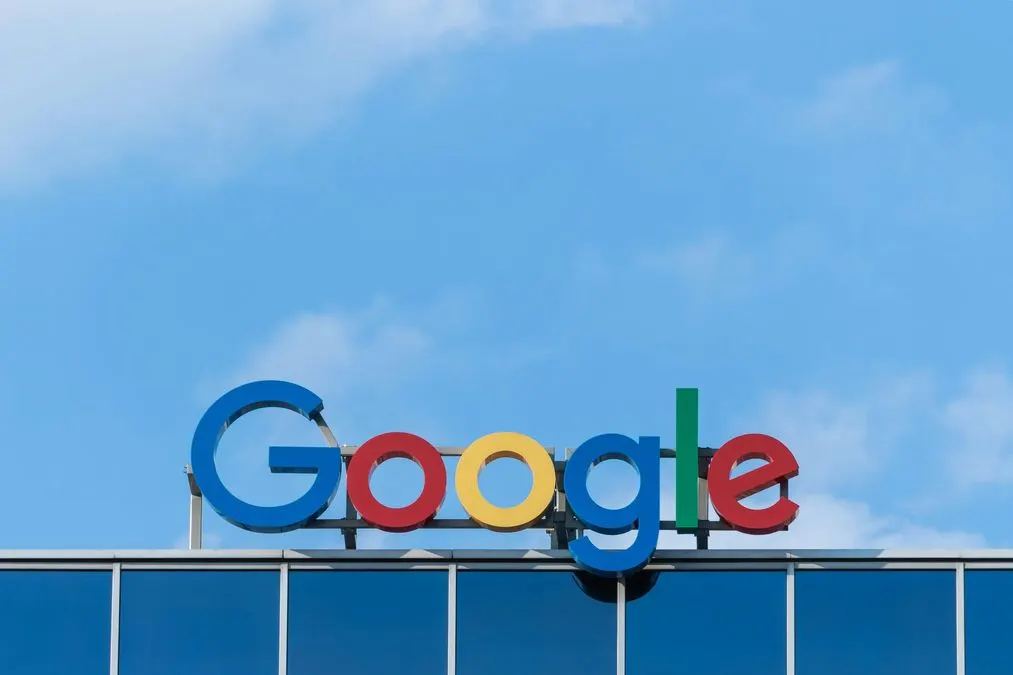 Google анонсує три підводні кабелі для зв'язку Америк