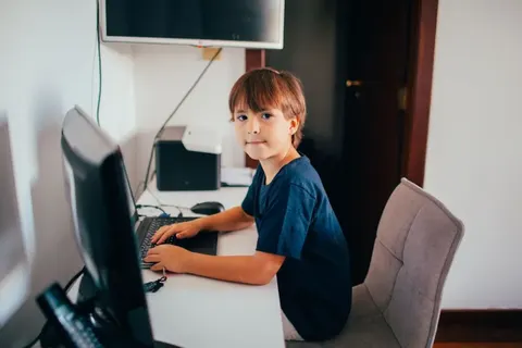 Roblox не запускається: як відновити роботу на ПК і смартфоні