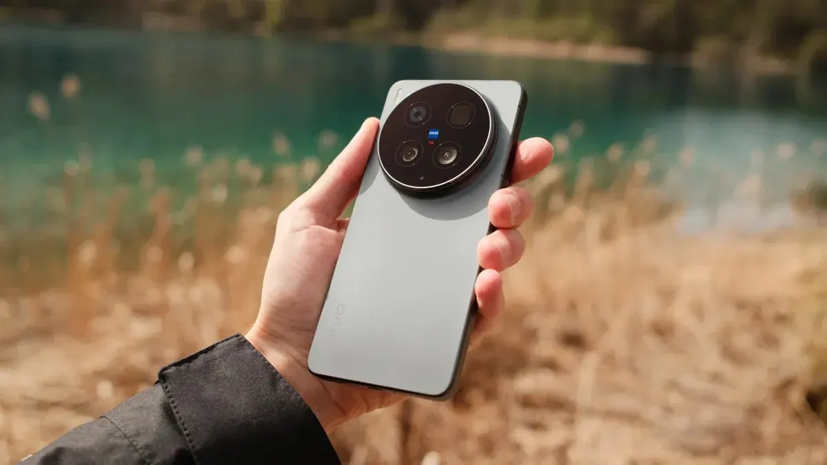 Топ-5 камерофонів 2026 року: від Vivo X300 Ultra до доступного Pixel 10a